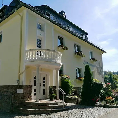 Pensionat Weisser Hirsch *