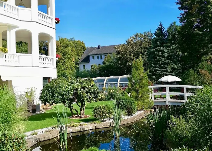 Weisser Hirsch Pensionat Schwarzenberg (Saxony)